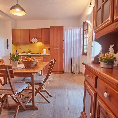 Apartment Le Di Felicita Santa Teresa Gallura