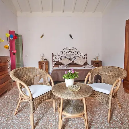 Apartment Le Di Felicita *